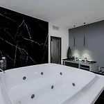 Suite Palermo Apartment 4*