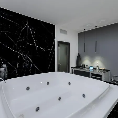 Suite Palermo Apartment 4*